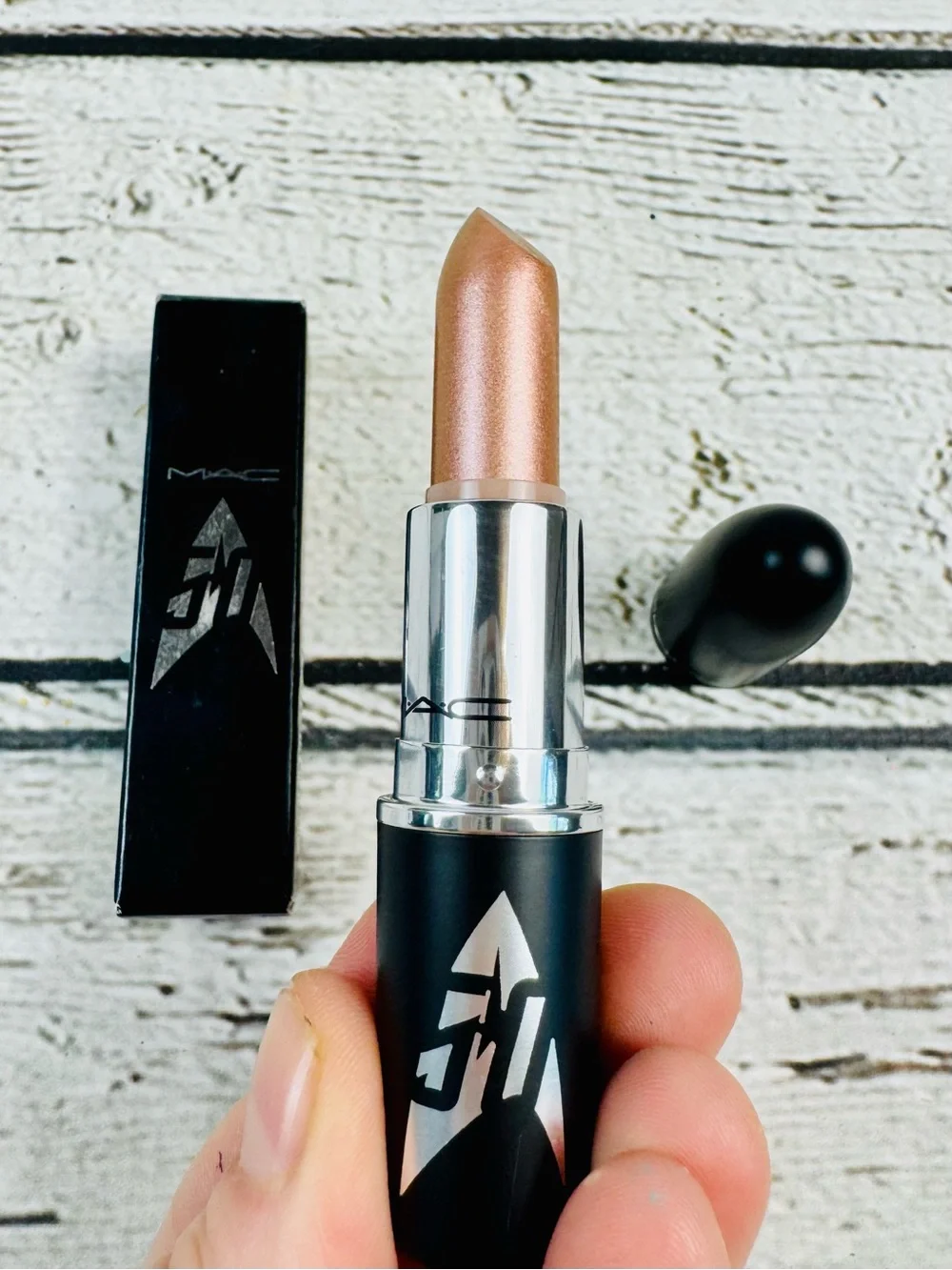 MAC Frost Lipstick | Limited Edition Star Trek Collection in “LLAP” Discontinued